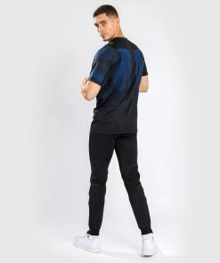 CSD FASHION UFC AUTHENTIC FIGHT NIGHT 2.0 KIT BY VENUM MEN'S WALKOUT JERSEY - Midnight Edition -Venum Shop 0 252F7 252Fd 252Fb 252F07db29c74a81f9d34900a956fc3fbe90e3490ce0 VNMUFC 06 0c937448 406c 41fd 8589 5f69729d6f1d