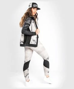 UFC Venum Authentic Fight Week Women's 2.0 Zip Hoodie - Black/Sand -Venum Shop 0 252Fd 252F0 252Fd 252F0d0d1c72251af2d6febc28ca331a6131cc9594c9 VNMUFC 00116 040 02 f8d263f5 9607 4cff b33a 7bdf2c4819c3