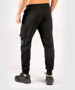 Venum Assassin's Creed Joggers - Black/Blue -Venum Shop 0 252Fe 252F5 252Fd 252F0e5d45772503be128906580fa3c398bd258aa731 JOGGING ASSASSINSCREED BLACK 05 9c6de924 80d9 49da a4ee 3bc3d0d3a55e
