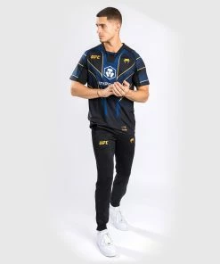 CSD FASHION UFC AUTHENTIC FIGHT NIGHT 2.0 KIT BY VENUM MEN'S WALKOUT JERSEY - Midnight - Champion -Venum Shop 1 252F3 252Ff 252Fa 252F13faf4ef1a0c8e3c1b2c2496a2c361fa437c865f VNMUFC 03