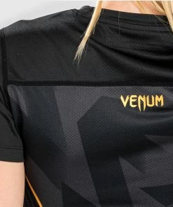 Venum Razor Dry Tech T-Shirt - For Women - Black/Gold -Venum Shop 1 252F9 252F9 252F5 252F199578554f508e1957cbf331b2e837f08367a43c 41 3cfe2a98 17dd 4454 a8e3 25aa37d7acbe