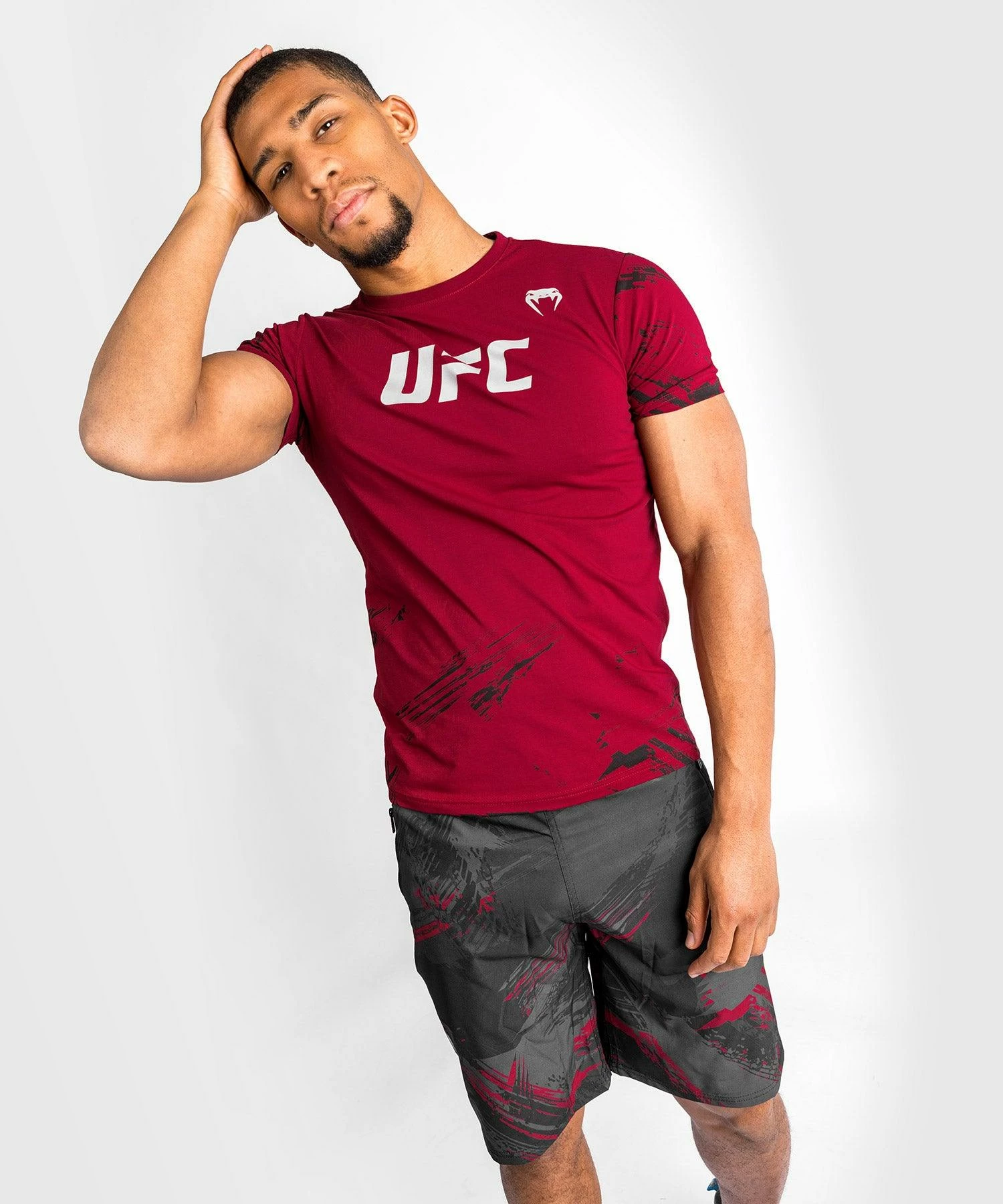 UFC Venum Authentic Fight Week Men's 2.0 Short Sleeve T-Shirt - Red 5 UFC Venum Authentic Fight Week Men's 2.0 Short Sleeve T-Shirt - Red - Image 3