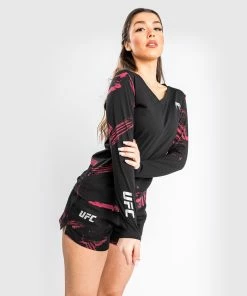 UFC Venum Authentic Fight Week Women's 2.0 Long Sleeve T-Shirt - Black/Red -Venum Shop 2 252F9 252F8 252Ff 252F298ff736368d74c17834950fbd75f0e71eb150d8 VNMUFC 00127 001 08 c3940509 de6e 4016 8e14 9ce24bda83b3