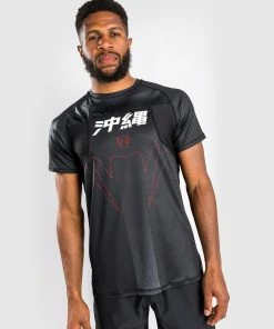 Venum Okinawa 3.0 Dry Tech T-Shirt Short Sleeves - Black/Red -Venum Shop 2 252Fd 252F0 252Fb 252F2d0bfae86e5e77fed8b287a8c7c8aa44b1b63c18 DRYTECH OKINAWA BLACK RED 01