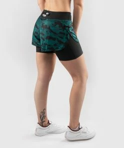 Venum Defender Hybrid Compression Short - Black/Green -Venum Shop 3 252F6 252F0 252F4 252F36042a9c8a671d434c41cb5a145f3c4b7a96ef4d HYBRID COMPRESSION SHORT DEFENDER BLACK GREEN SD 03