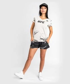 UFC Venum Authentic Fight Week Women's 2.0 Short Sleeve T-Shirt - Sand