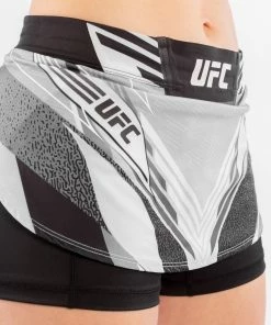 UFC Venum Authentic Fight Night Women's Skort - White -Venum Shop 4 252F1 252F4 252Fc 252F414c45954d18b84f5de9e2a67f3e7b27e5a9bd46 VNMUFC 00018 002 05 e68247ba 9b2b 45b6 bd77 535f2b3c6874