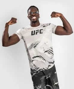 UFC Venum Authentic Fight Week 2.0 Men's Dry Tech T-shirt - Sand -Venum Shop 4 252F4 252F4 252F2 252F4442347ca026da535c143b4c71696d31b5eab540 VNMUFC 00101 040 03 90e4a7c5 a116 4016 9b6b 32d877d2d473