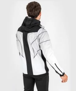 UFC Venum Authentic Fight Night 2.0 Men's Walkout Hoodie - White -Venum Shop 4 252F7 252Fd 252Ff 252F47df6225879b24bddb91bee44f2e053c5ee2b353 VNMUFC 00144 002 05