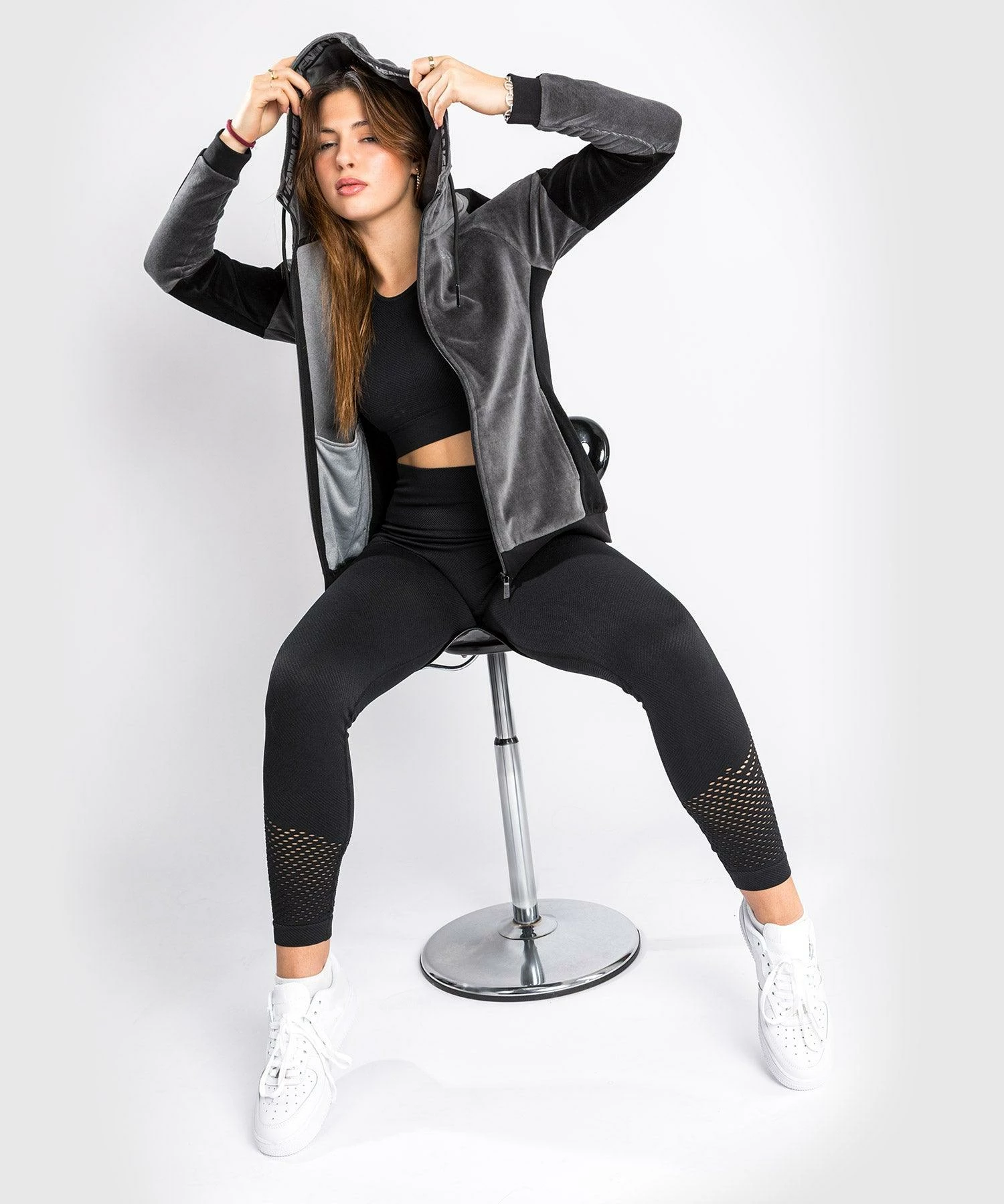 Venum Camoline 2.0 Velvet Track Jacket - For Women - Grey/Black 11 Venum Camoline 2.0 Velvet Track Jacket - For Women - Grey/Black - Image 9