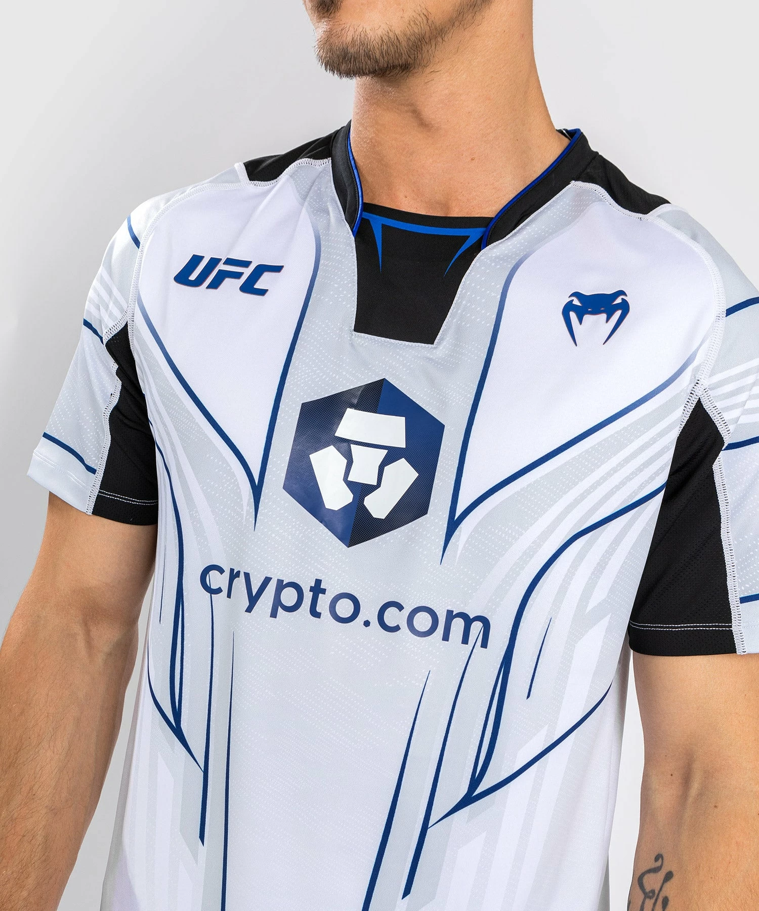 CSD FASHION UFC Venum Authentic Fight Night 2.0 Kit By Venum Men's Walkout Jersey - Midnight - Ice 7 CSD FASHION UFC Venum Authentic Fight Night 2.0 Kit By Venum Men's Walkout Jersey - Midnight - Ice - Image 5