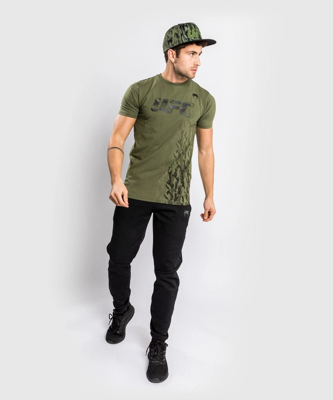 UFC Venum Authentic Fight Week Men's Short Sleeve T-shirt - Khaki 3 UFC Venum Authentic Fight Week Men's Short Sleeve T-shirt - Khaki