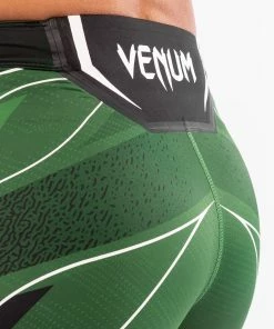 UFC Venum Authentic Fight Night Women's Vale Tudo Shorts - Short Fit - Green -Venum Shop 5 252Fc 252Fb 252Fc 252F5cbca2540504ea05b5181c6a0c9efdbe055525e9 VNMUFC 00016 005 07