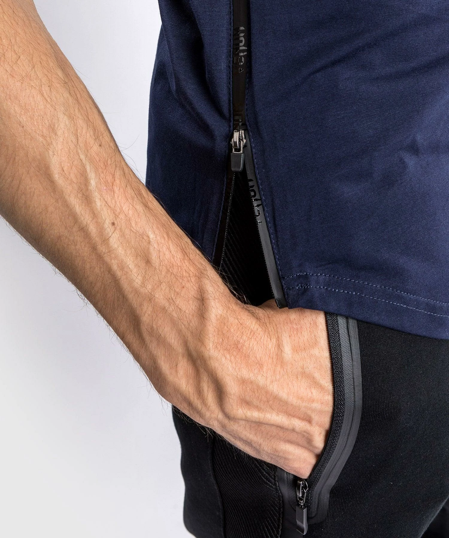 Venum Laser T-shirt - Navy Blue 11 Venum Laser T-shirt - Navy Blue - Image 9