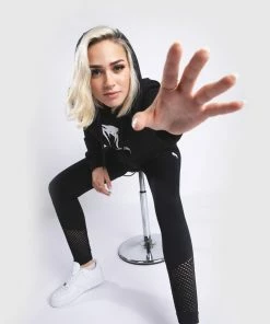 Venum Classic Hoodie - For Women - Black -Venum Shop 7 252F9 252F5 252Fc 252F795cfaed2342b456fd1ee51b0655b538eb796469 HOODIE CLASSIC BLACK WOMEN3