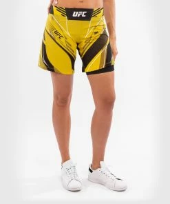 UFC Venum Authentic Fight Night Women's Shorts - Long Fit - Yellow 13 UFC Venum Authentic Fight Night Women's Shorts - Long Fit - Yellow -Venum Shop 8 252Fd 252F9 252F2 252F8d924ff89249558805d368e2f71ddb357b5e4b74 VNMUFC 00019 006 03