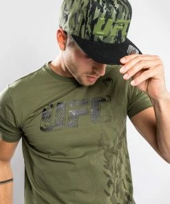 UFC Venum Authentic Fight Week Men's Short Sleeve T-shirt - Khaki 10 UFC Venum Authentic Fight Week Men's Short Sleeve T-shirt - Khaki -Venum Shop 8 252Fe 252Ff 252Fe 252F8efe4eaf9cc927116ef862dc8fb2e2f5b818ac5e VNMUFC 00052 015 03 1