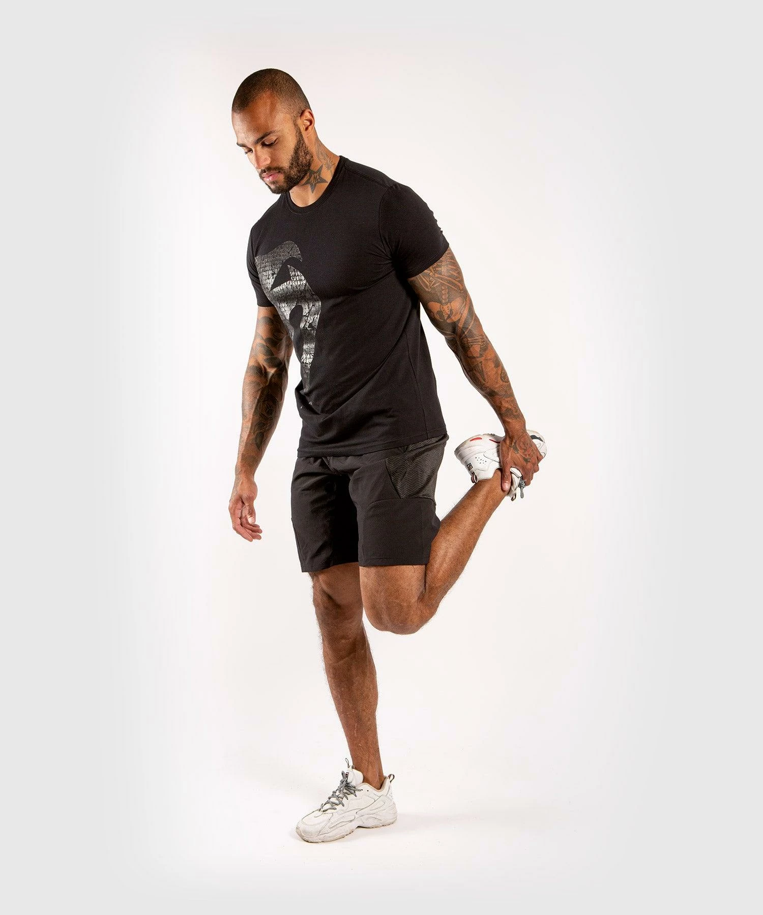 Venum Giant T-shirt - Matte/Black 9 Venum Giant T-shirt - Matte/Black - Image 7