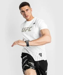 UFC Venum Authentic Fight Week Men's 2.0 Short Sleeve T-Shirt - White -Venum Shop 9 252Ff 252Fd 252F1 252F9fd1af7166a180f3ecdfb5f4fae62e406cb9ef14 VNMUFC 00137 001 03 247a0d91 43cf 44a3 a5ae 8bf08d40e8dd