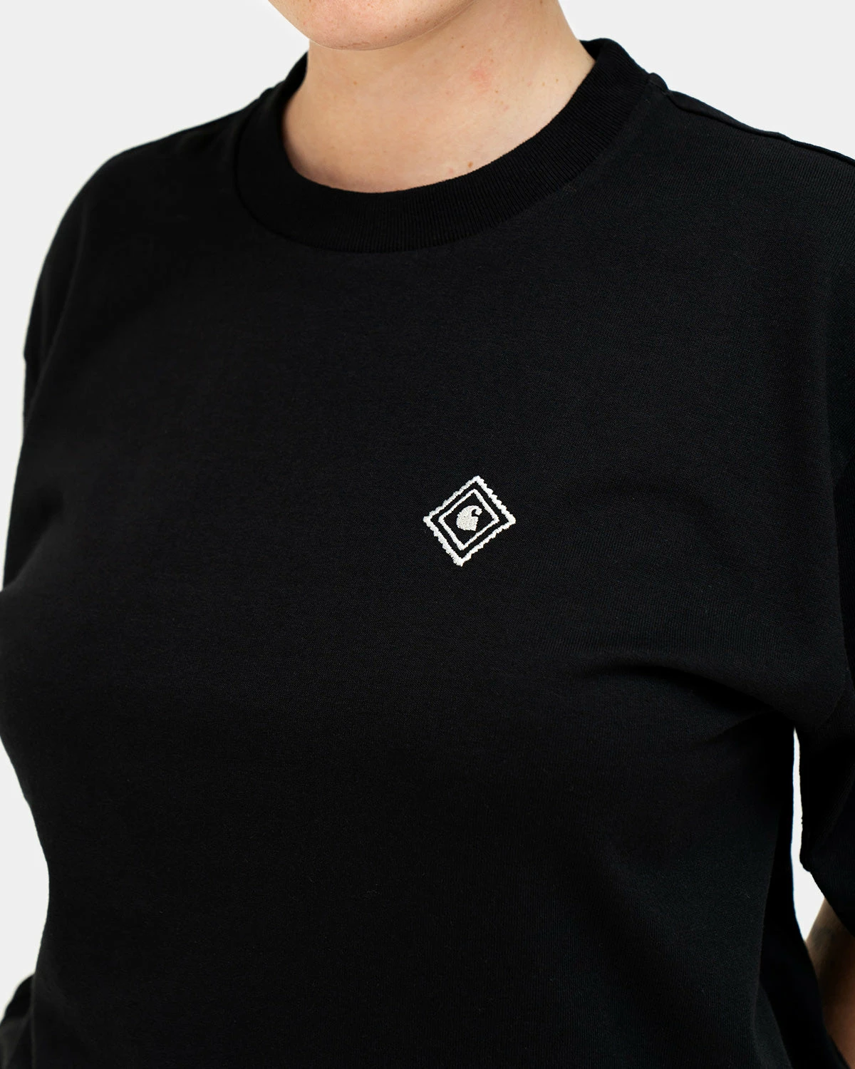 Carhartt WIP W Short Sleeve Cultivate Tee (Black) 4 Carhartt WIP W Short Sleeve Cultivate Tee (Black) - Image 2