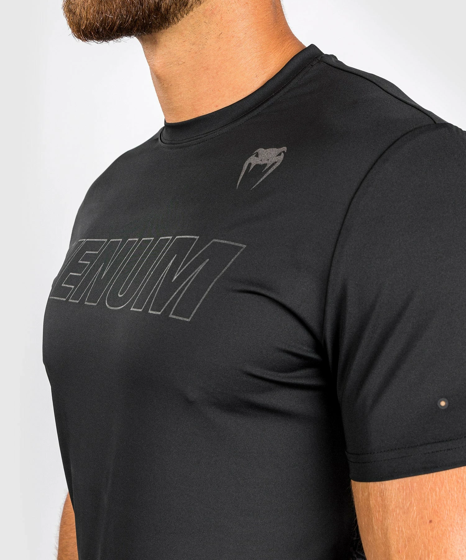 Venum Classic Evo Dry Tech T-Shirt - Black/Black Reflective 7 Venum Classic Evo Dry Tech T-Shirt - Black/Black Reflective - Image 5