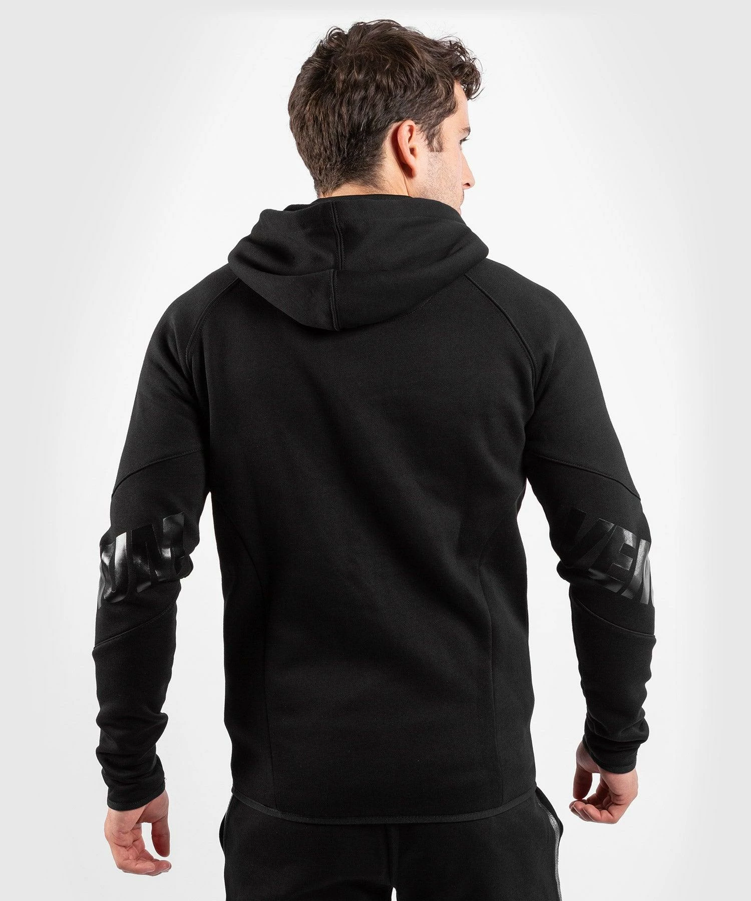 Venum Contender 3.0 Hoodie - Black/Black 4 Venum Contender 3.0 Hoodie - Black/Black - Image 2