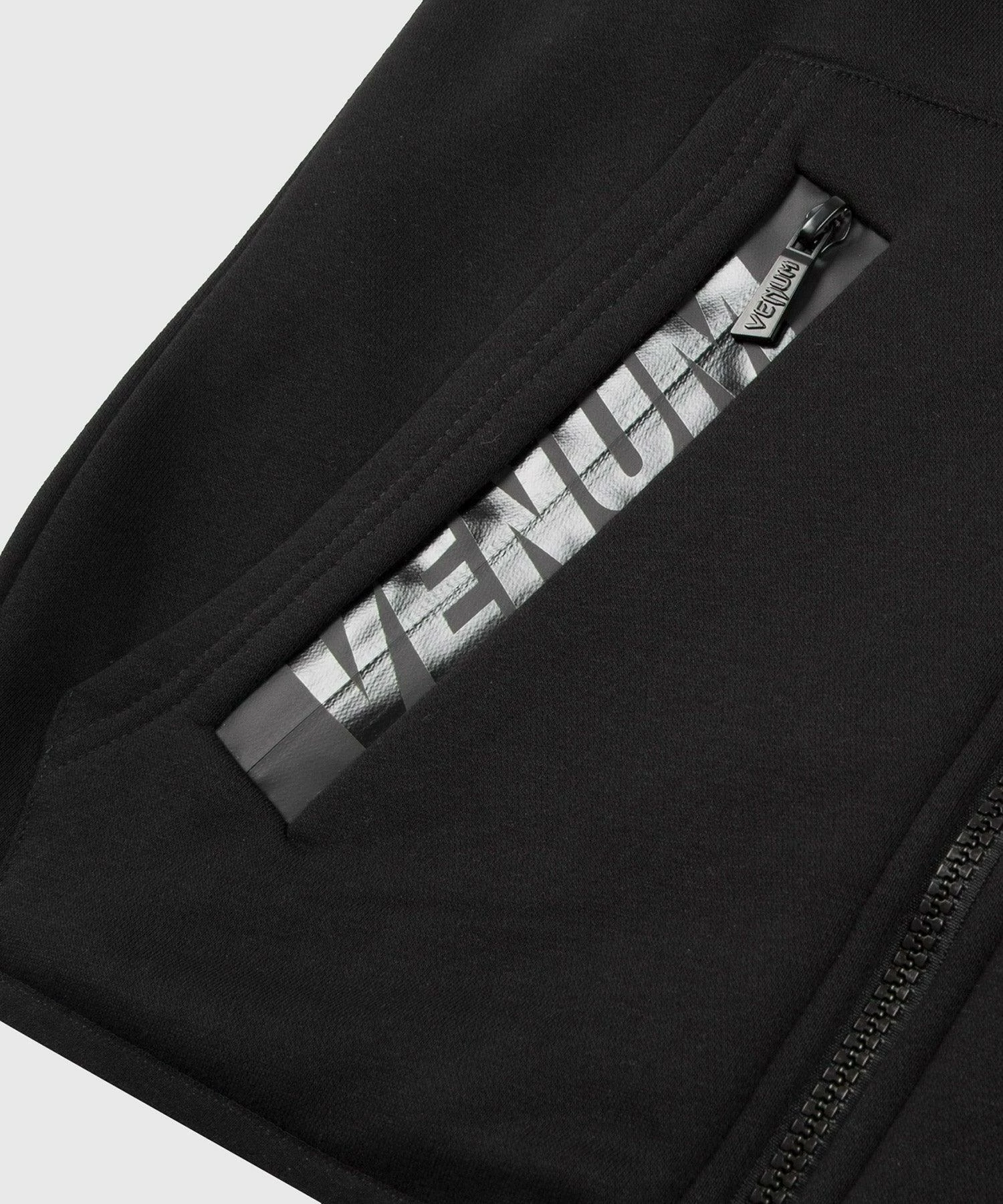Venum Contender 3.0 Hoodie - Black/Black 12 Venum Contender 3.0 Hoodie - Black/Black - Image 10