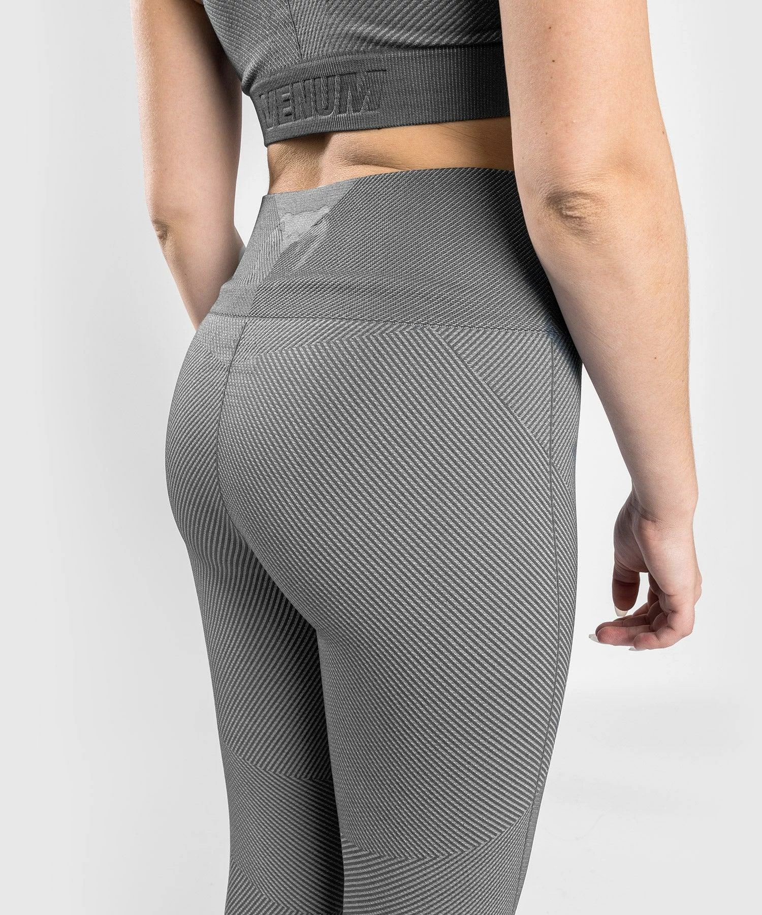 Venum Sparring Seamless 7/8 Leggings - For Women - Dark Grey 5 Venum Sparring Seamless 7/8 Leggings - For Women - Dark Grey - Image 3