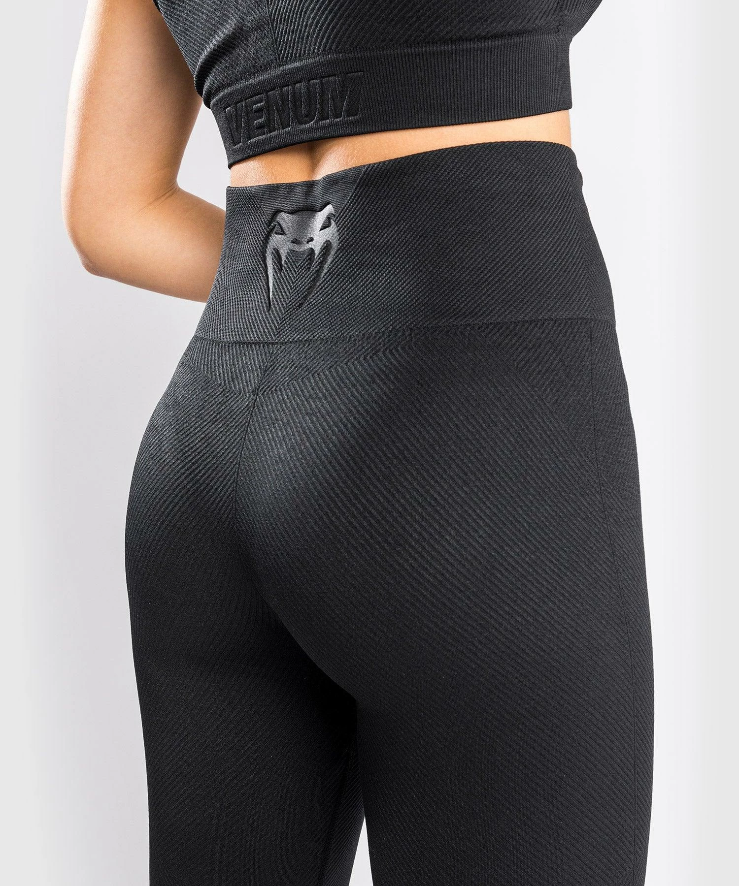 Venum Sparring Seamless Leggings - For Women - Black 4 Venum Sparring Seamless Leggings - For Women - Black - Image 2