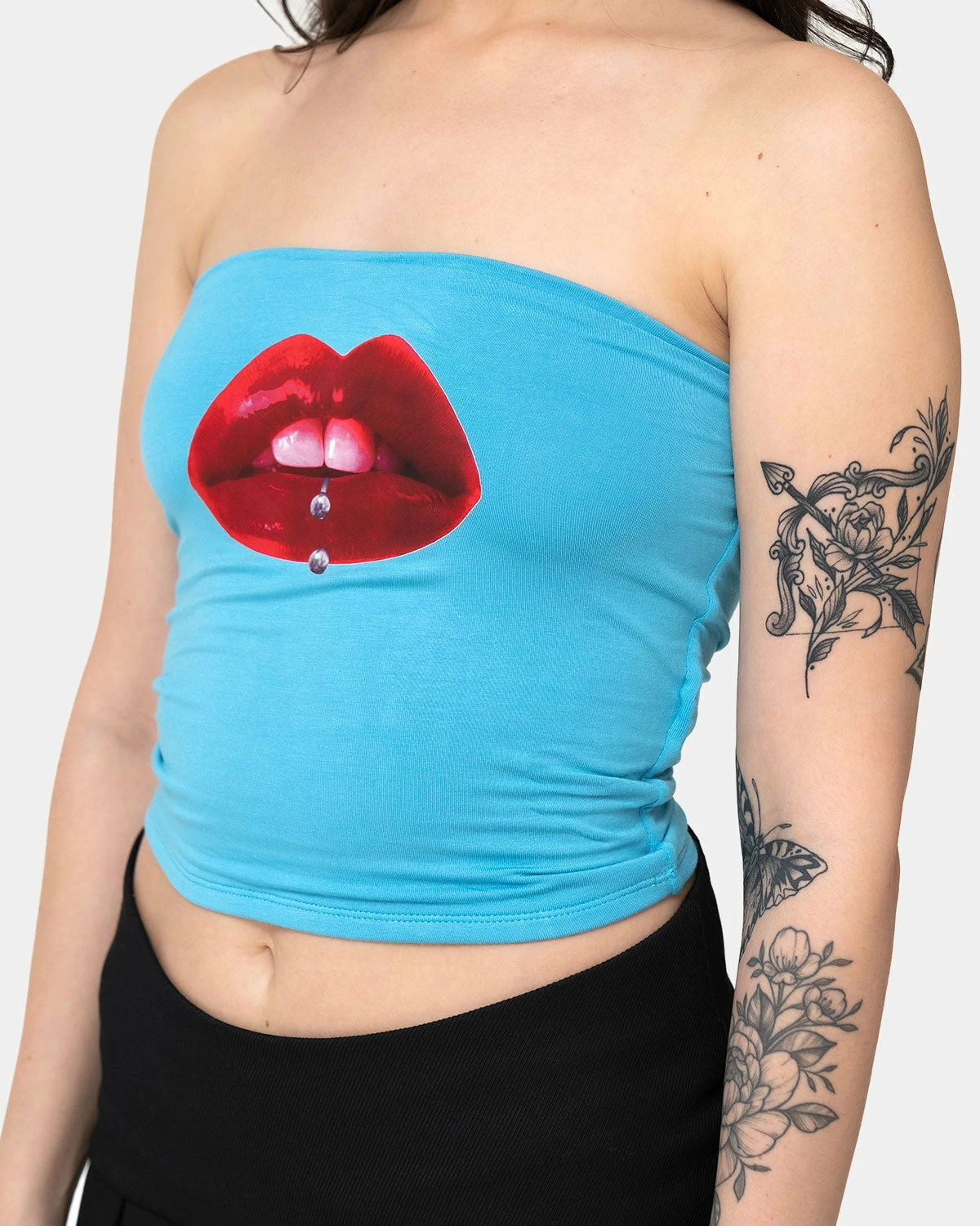 OMIGHTY Pierced Lip Tube (Blue) 4 OMIGHTY Pierced Lip Tube (Blue) - Image 2