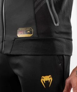 UFC Venum Authentic Fight Night Men's Walkout Hoodie - Champion -Venum Shop a 252Fe 252F9 252F8 252Fae98a0c4a8d8a3a29fa0add382afea1ac4a07a94 VNMUFC 00004 126 08