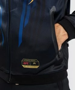 CSD FASHION UFC AUTHENTIC FIGHT NIGHT 2.0 KIT BY VENUM MEN'S WALKOUT HOODIE - Midnight Edition - Champion -Venum Shop b 252F0 252F7 252F9 252Fb079d5636214746d0e25dd2322c355599f7b3fc6 VNMUFC 14 2 64c348e6 76a9 414c af3e 58b7b4b1ce51