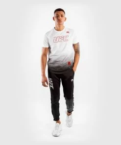 UFC Venum Authentic Fight Week 2 Men's Short Sleeve T-shirt - White -Venum Shop b 252F5 252F3 252F5 252Fb5356801276433c80aaf71f50b4cb7a71a8431fb VNMUFC 00075 002 07 1934a61d 1ee7 40f4 a603 232450cbe27a