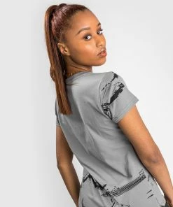 UFC Venum Authentic Fight Week Women's 2.0 Short Sleeve T-Shirt - Grey -Venum Shop c 252F6 252F6 252F0 252Fc66091b9e864ad5d9e582348046b5f37fee1c15b VNMUFC 00126 010 06 683bc50f 7730 4d82 ab9c f5e875d248f9