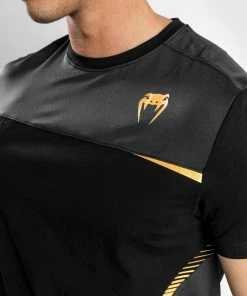Venum Tempest 2.0 T-shirt - Black/Gold -Venum Shop c 252F7 252Fa 252F8 252Fc7a8d20a6881dd137f2b5546e0929d9479349e93 TS TEMPEST2.0 BLACK GOLD 06 f4025d68 ad79 4c81 ab9d 9c8fe3b06675