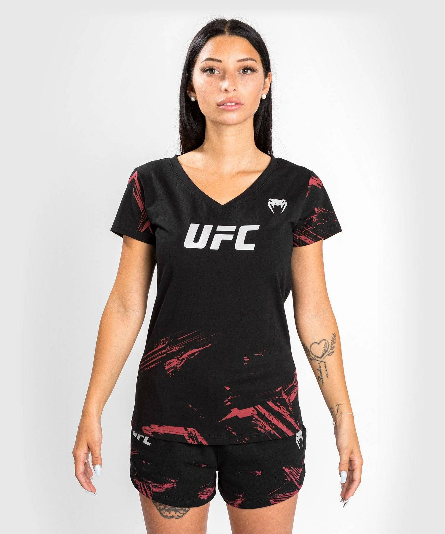 UFC Venum Authentic Fight Week Women's 2.0 Short Sleeve T-Shirt - Black/Red - Image 5