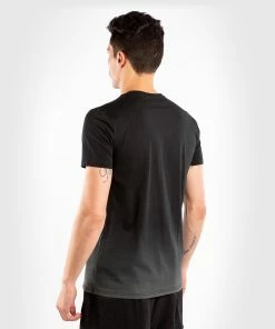 Venum Classic T-shirt - Black/Dark Grey -Venum Shop d 252F0 252Fb 252F9 252Fd0b96572cb102a06b4b2763650a6613be1fc9c45 TS CLASSICS BLACK GREY 04