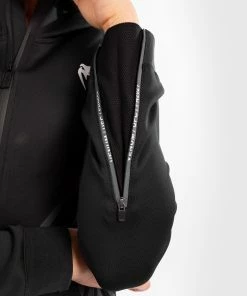 UFC Venum Authentic Fight Night Women's Walkout Hoodie - Black -Venum Shop d 252Fb 252Ff 252F5 252Fdbf5e9ae7af7a58e5687551b65a9c7f108eaae3b VNMUFC 00013 001 09