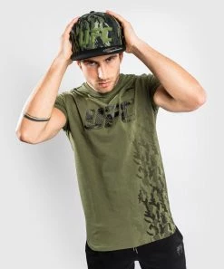 UFC Venum Authentic Fight Week Men's Short Sleeve T-shirt - Khaki 9 UFC Venum Authentic Fight Week Men's Short Sleeve T-shirt - Khaki -Venum Shop e 252F0 252Fa 252F8 252Fe0a8cae23ad26ca65747e592dbccea922524ba56 VNMUFC 00052 015 01