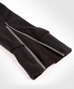 UFC Venum Authentic Fight Night Men's Walkout Hoodie - Champion -Venum Shop e 252F3 252Fc 252F6 252Fe3c636f3b26c5c81e9f6db38fca089f71d15f956 VNMUFC 00004 126 17