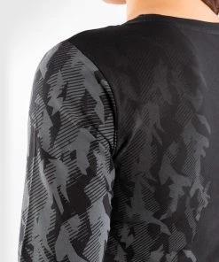 UFC Venum Authentic Fight Week Women's Long Sleeve T-shirt - Black -Venum Shop e 252F8 252F3 252F7 252Fe8374ee51bccb0275089d4a434dd7195907a8d03 VNMUFC 00042 001 06 6cc45871 8acf 4e1d 818b 4641ae700ba9