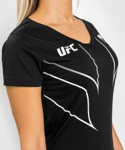 UFC Venum Fight Night 2.0 Replica Women's T-shirt - Black -Venum Shop e 252Fd 252F5 252F7 252Fed57baf6d1bb415b004d6e2b00b53593b44ed4ac VNMUFC 00154 001 09 dab52723 6666 4eb7 8bb9 5118b980f6ab