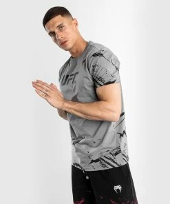UFC Venum Authentic Fight Week Men's 2.0 Short Sleeve T-Shirt - Grey -Venum Shop f 252F6 252F9 252F8 252Ff698d7cbd5cb9188cec5c8245f29b2e621c88d2f VNMUFC 00109 010 01 904206e1 d354 4117 8770 0a8b539401f6