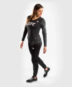 UFC Venum Authentic Fight Week Women's Long Sleeve T-shirt - Black -Venum Shop f 252F9 252F3 252F6 252Ff9369cc8182a72910169c1e2f530b5e84c2c242d VNMUFC 00042 001 09 9b7ea0cf 0fe6 4490 b924 610256098560