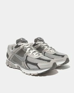 Nike Zoom Vomero 5 Premium (Lt Iron Ore | Silver) -Venum Shop nike Fb8825 001 02