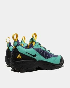 Nike ACG Air Mada (Light Menta | Black | Electro Purple) -Venum Shop nike DO9332 300 03