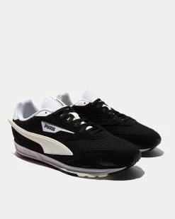 Puma W Lo Rider Tech Retro (White | Black) -Venum Shop puma 384063 03 02