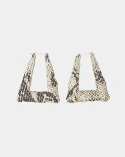 Seville Michelle Medium Triangle Animal (Creme | Brown)